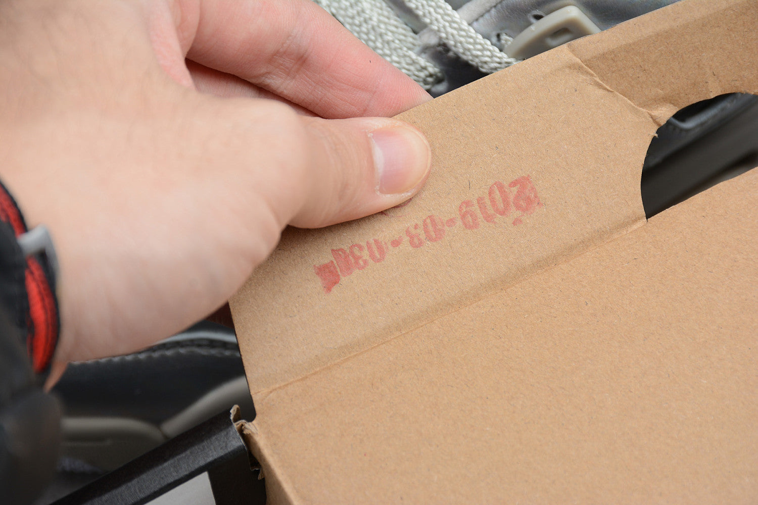 Air Jordan 4 Pearl 742639-045