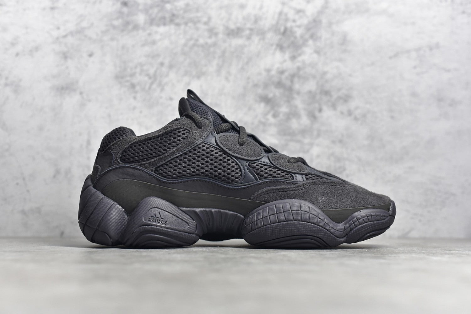 Yeezy 500 Black F36640