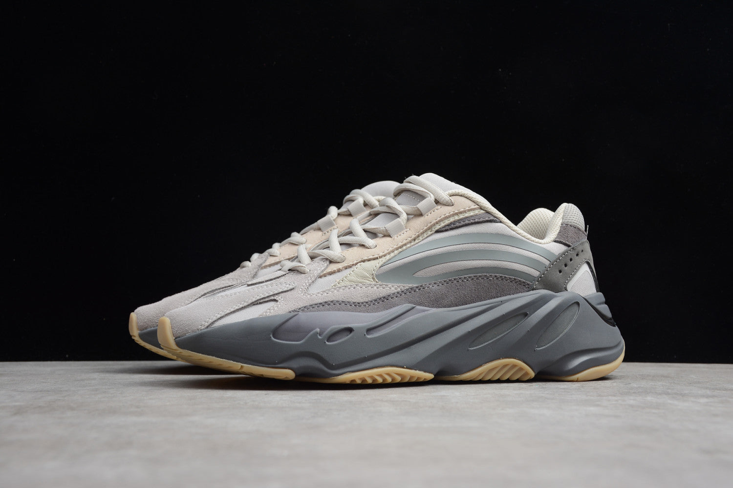 Yeezy 700 V2 Gray FU7914