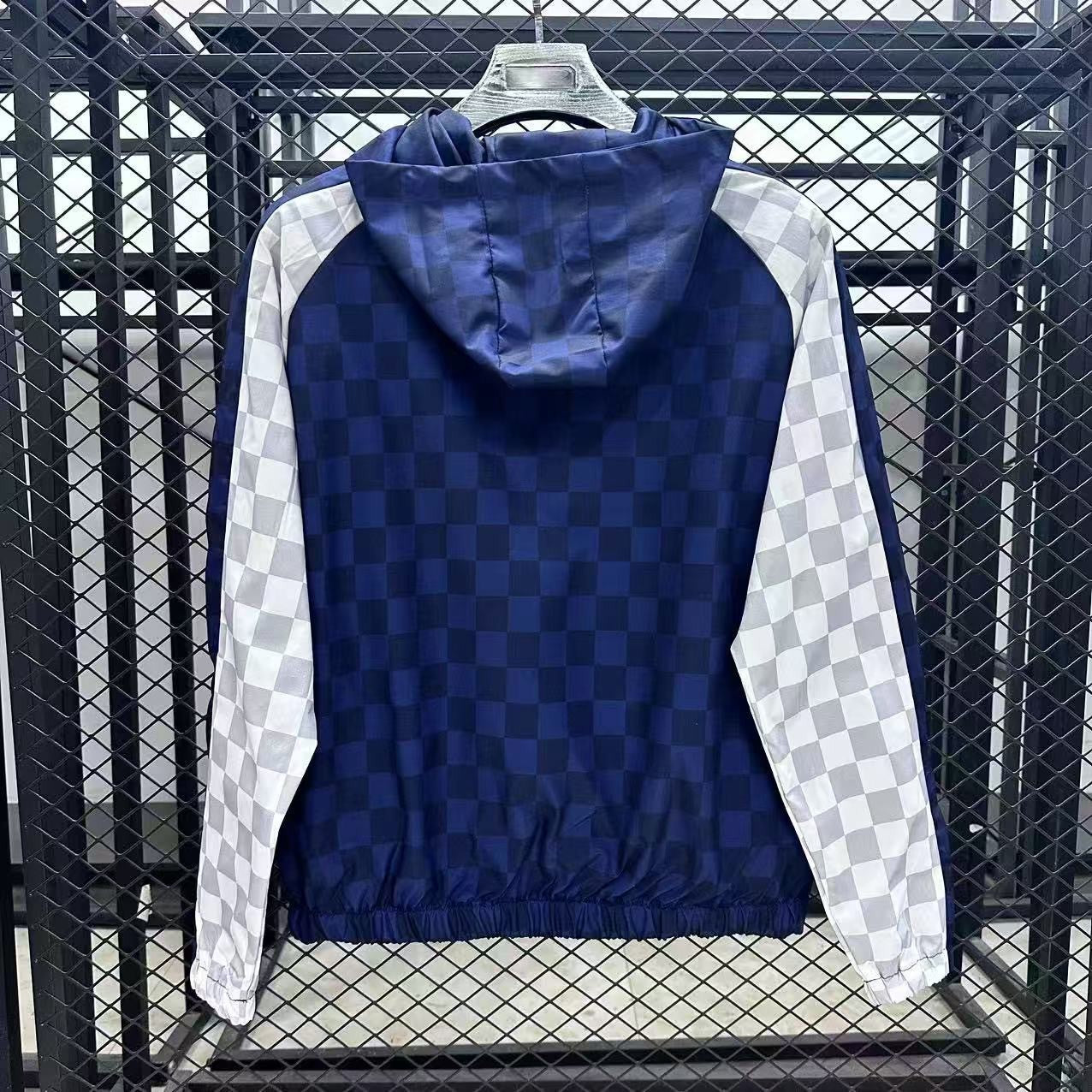 Liverpool Training Windbreaker 2025