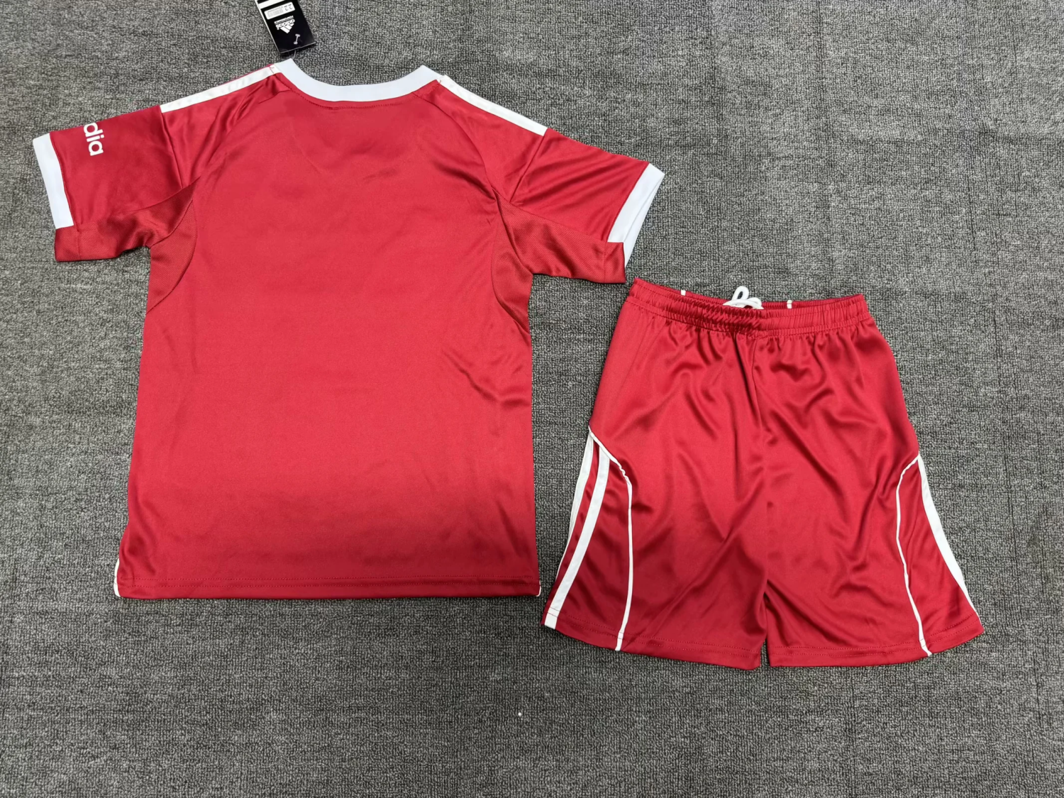 Liverpool Home Kids Suit 25/26