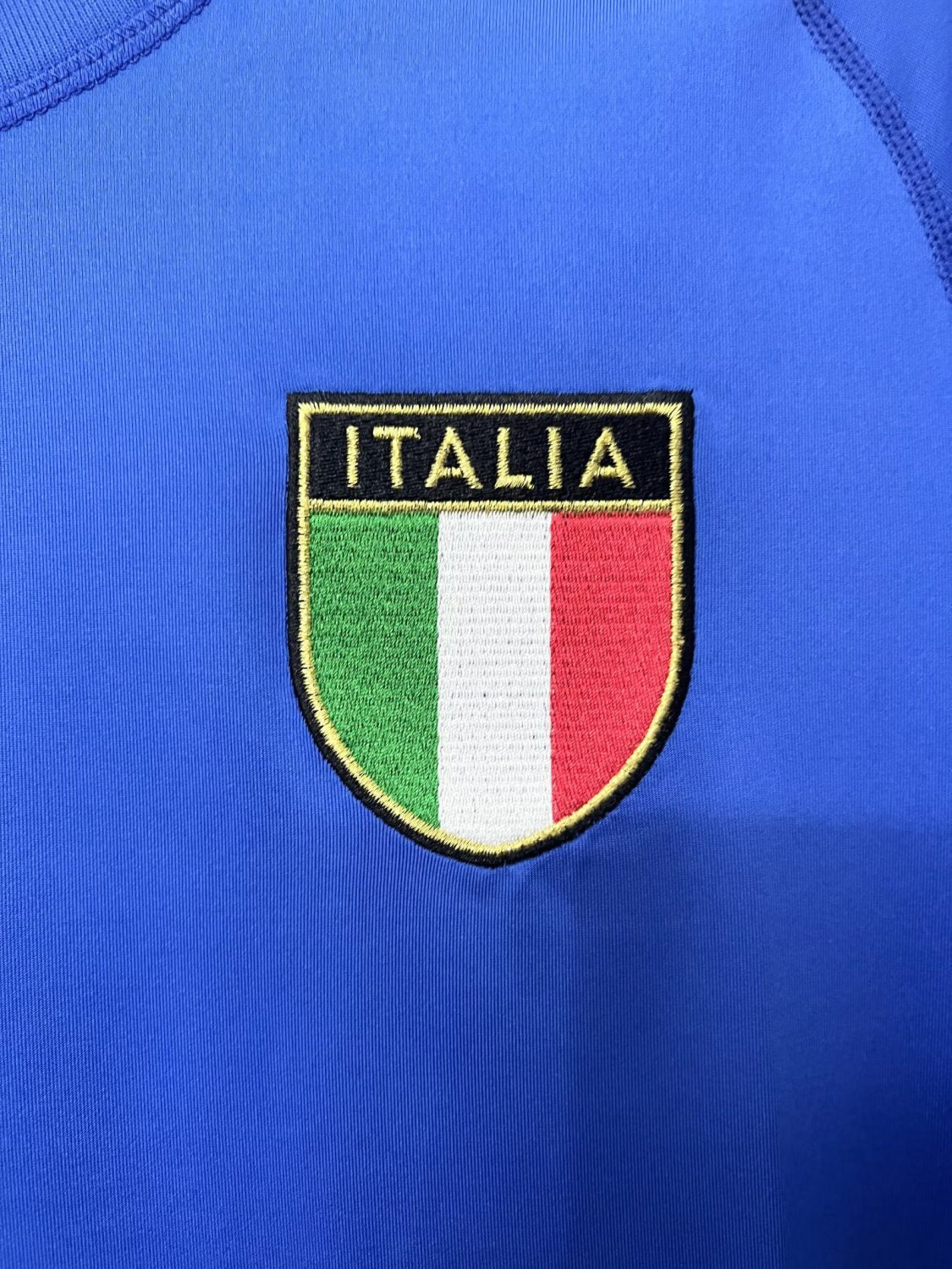 Italy Retro Home Jersey 2000