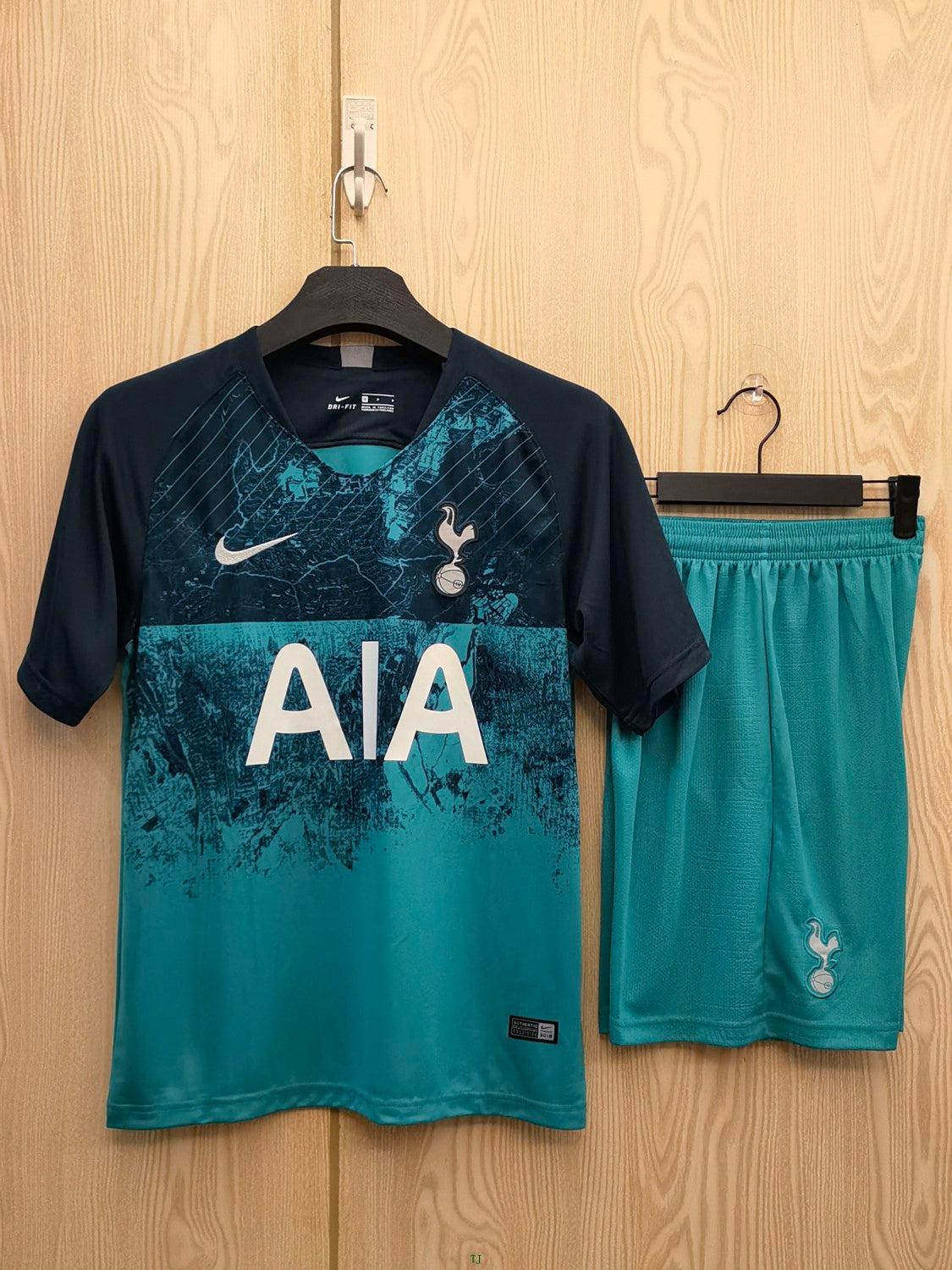 Tottenham Hotspur Third Man Jersey 18/19 Tops