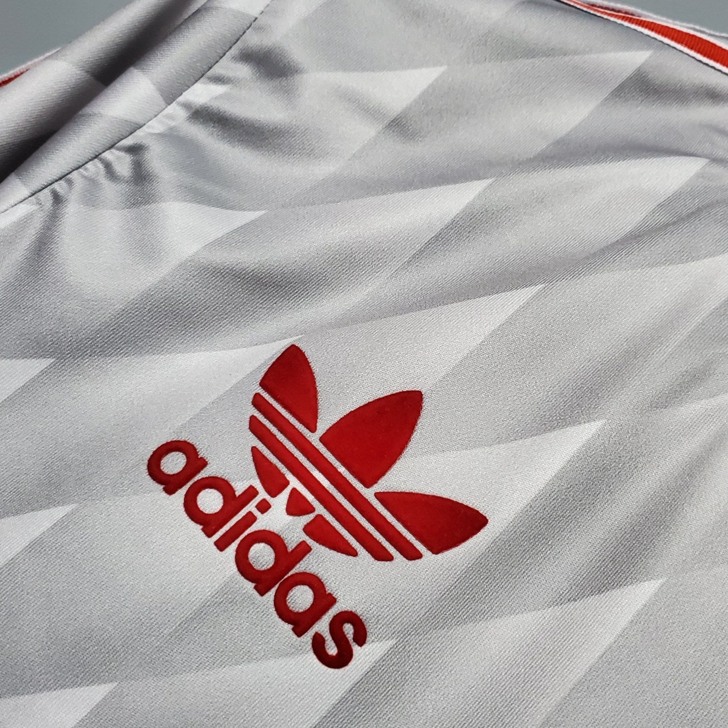 Liverpool Away Retro Jersey 89/91