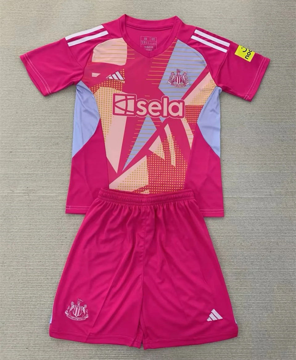 Newcastle United Goalkeeper Kids Suit 24/25