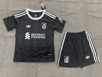 Liverpool Black Goalkeeper Kids Suit 25/26