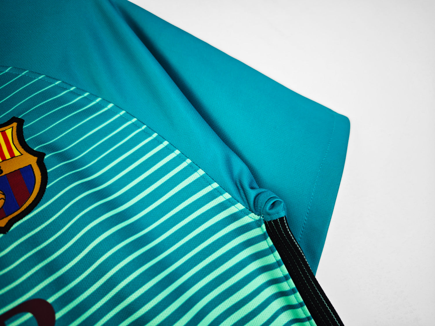 Barcelona Third Retro Jersey 2016/17