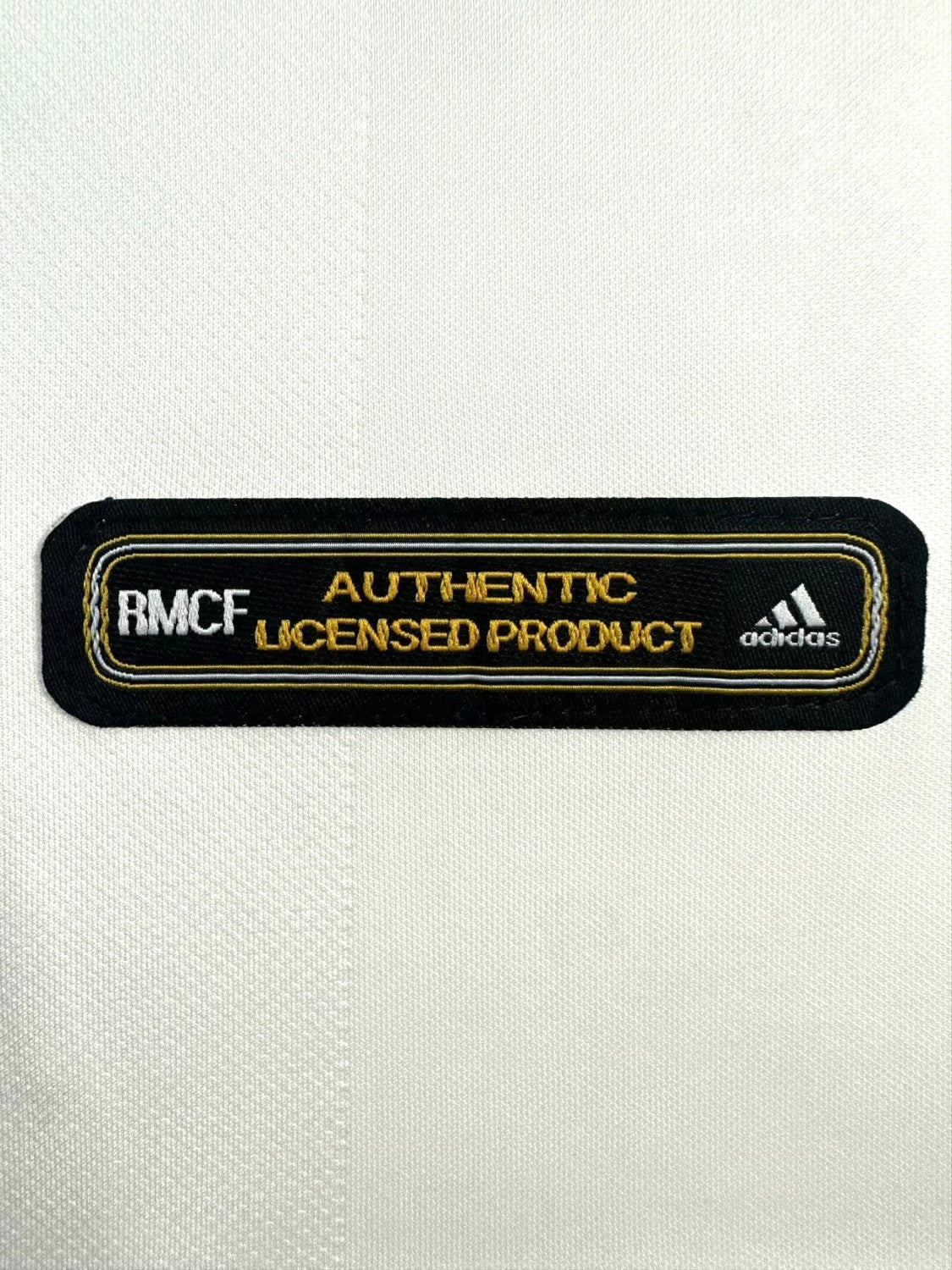 Real Madrid Home Retro Jersey 2001/02