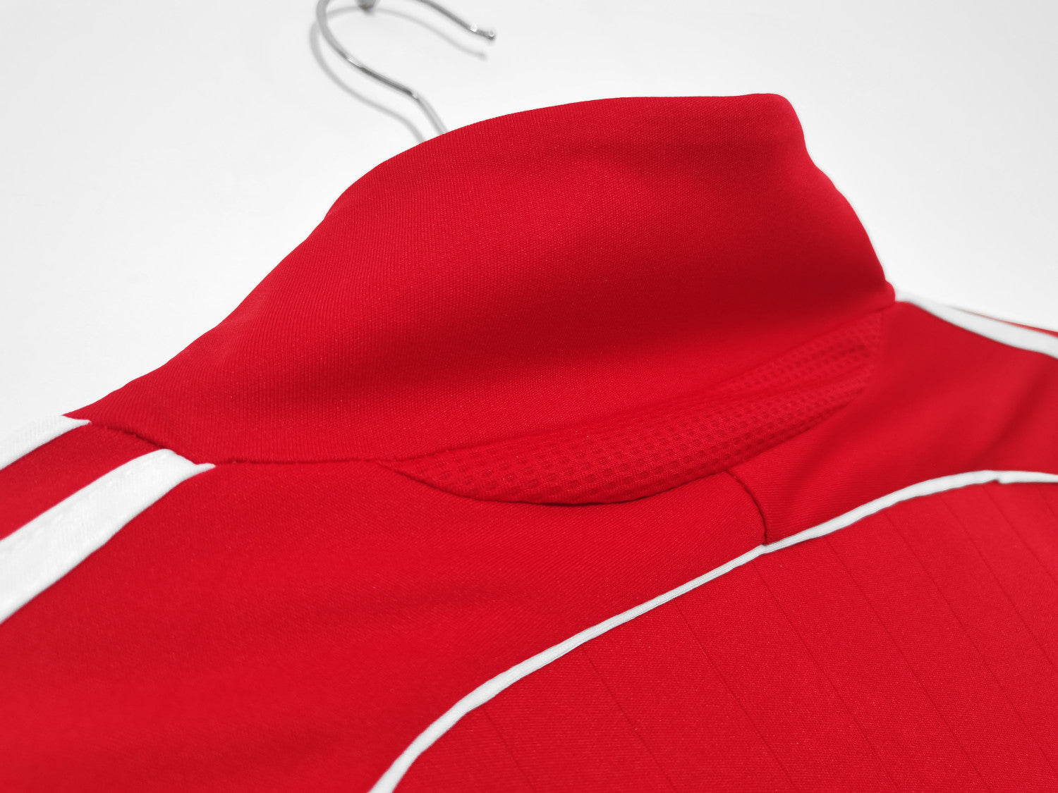 Liverpool Home Retro Jersey 06/08