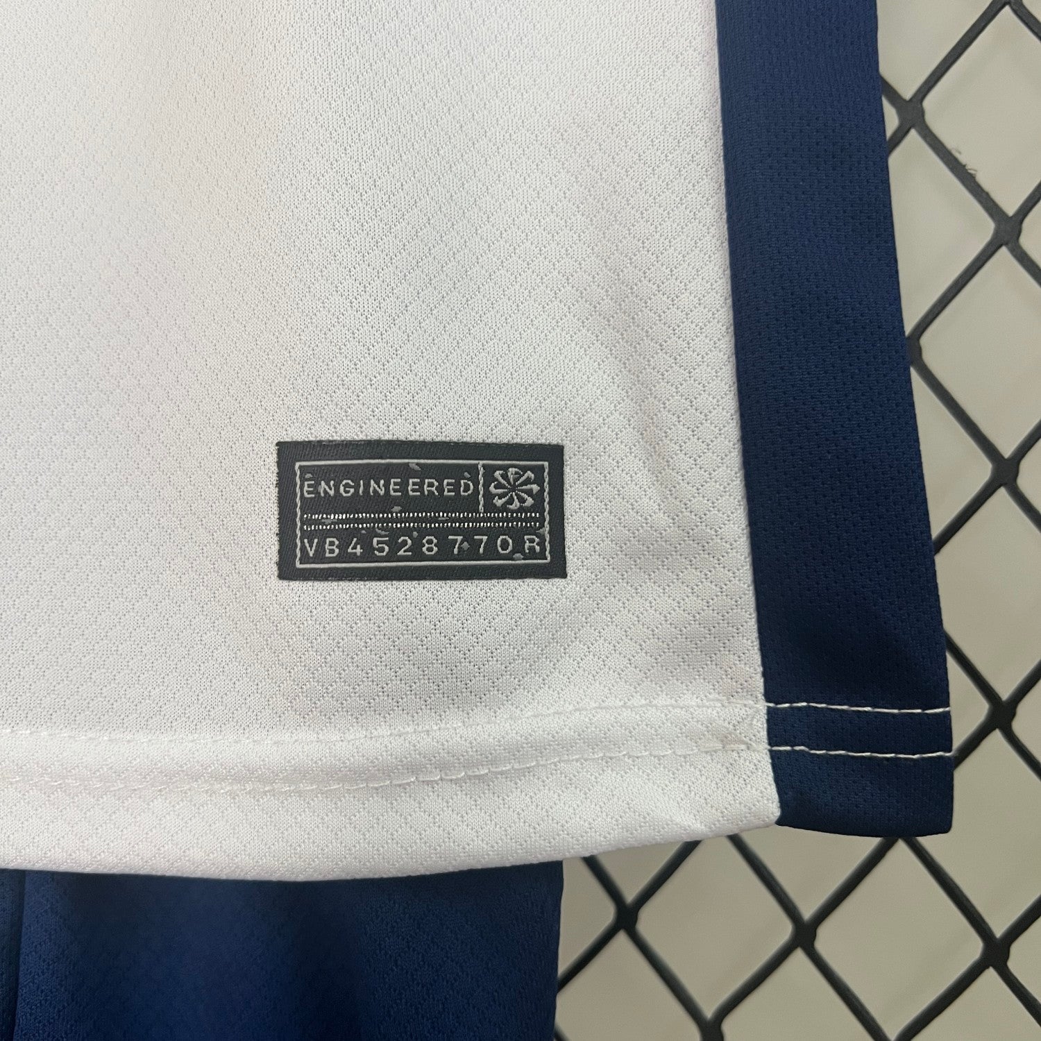 Tottenham Hotspur Winners Home Kids Suit 24/25