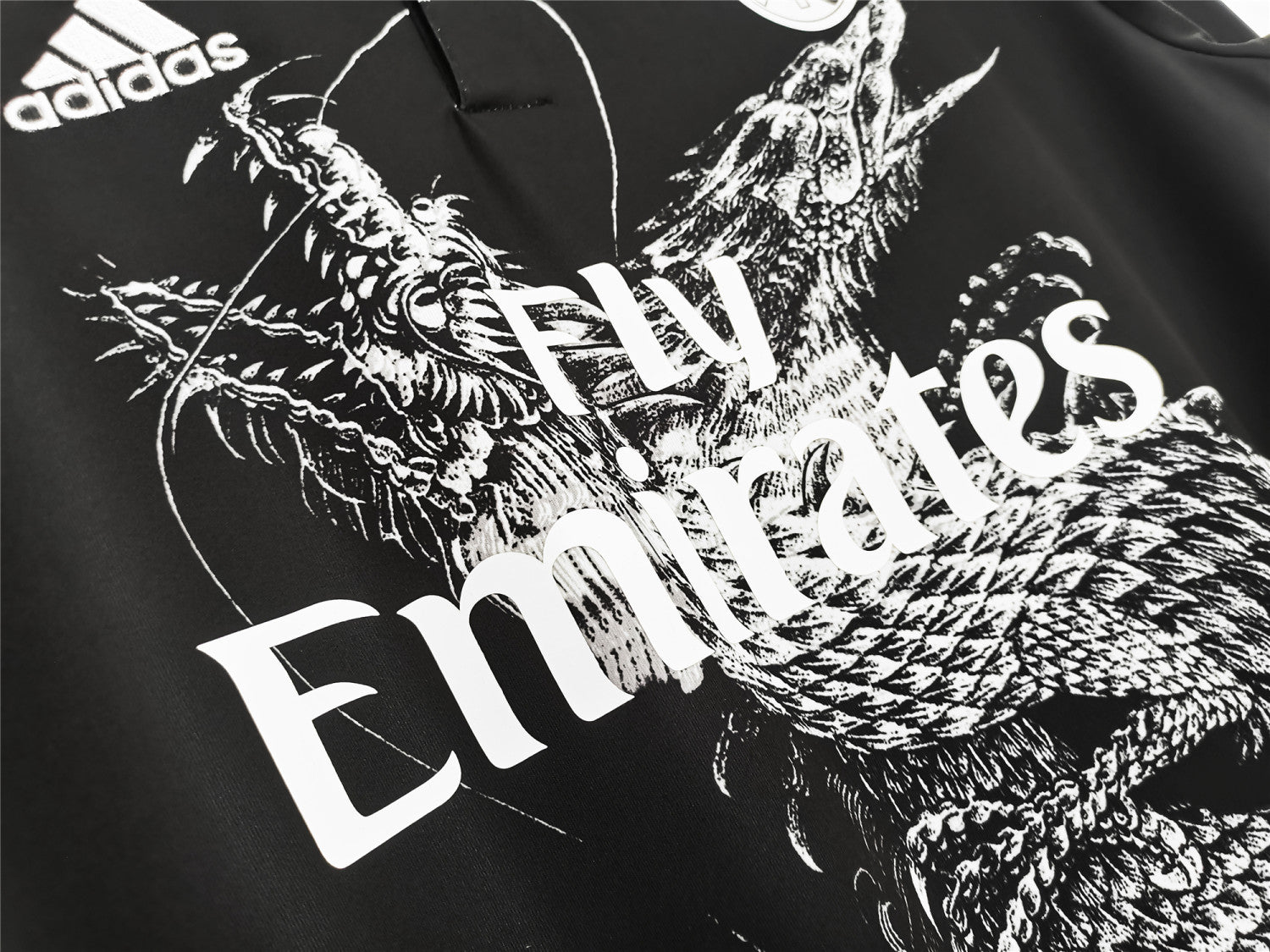 Real Madrid Third Long Sleeve Retro Jersey 2014/15