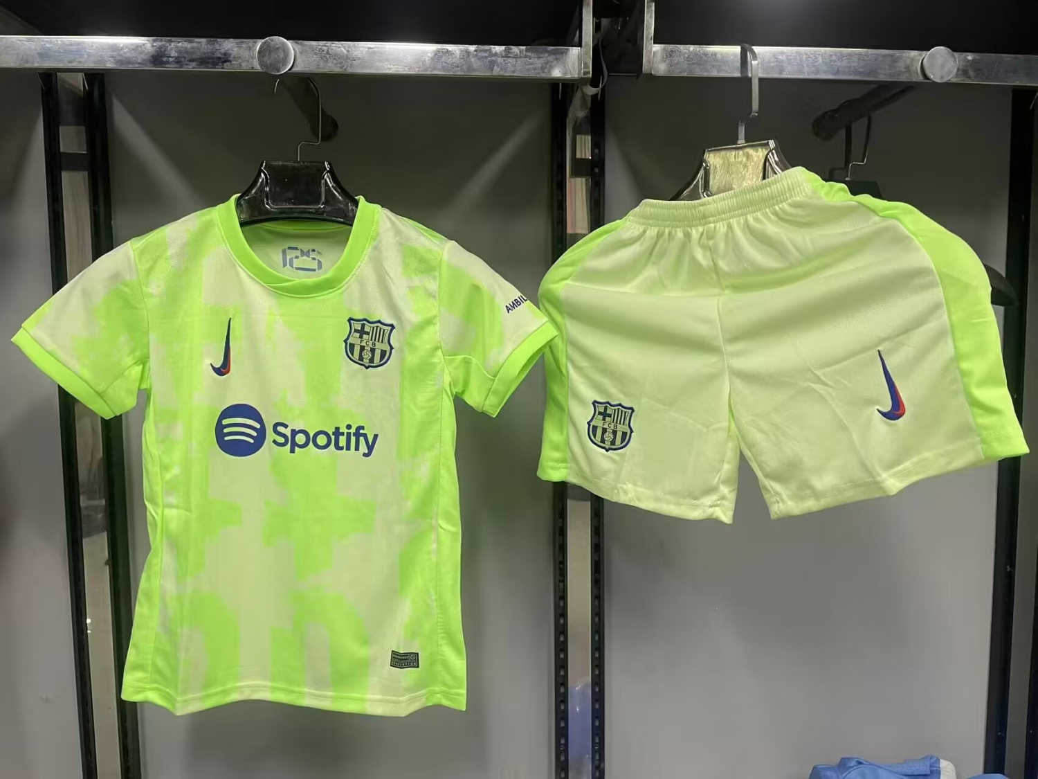 Barcelona Third Kids Suit 24/25