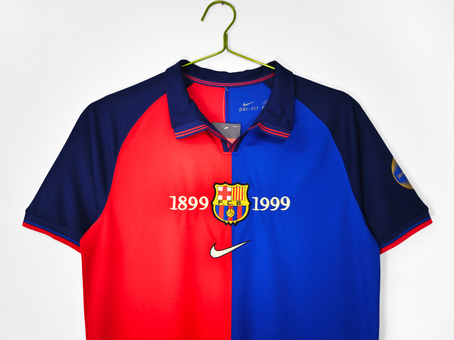 Barcelona Match Issue Champions League Home jersey 1999/00