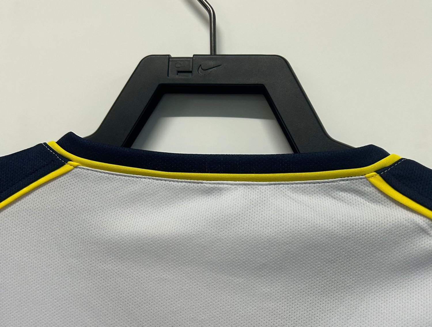 Liverpool Away Retro Jersey 2001/02