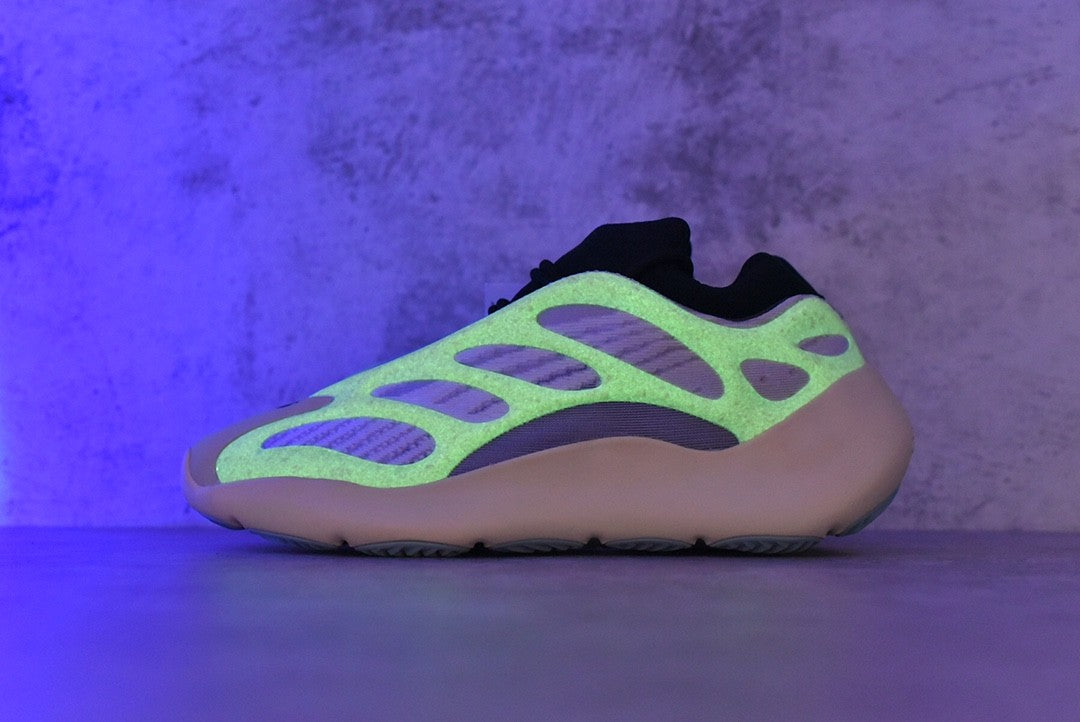 Yeezy Boost 700V3 Azael Black White FW4980