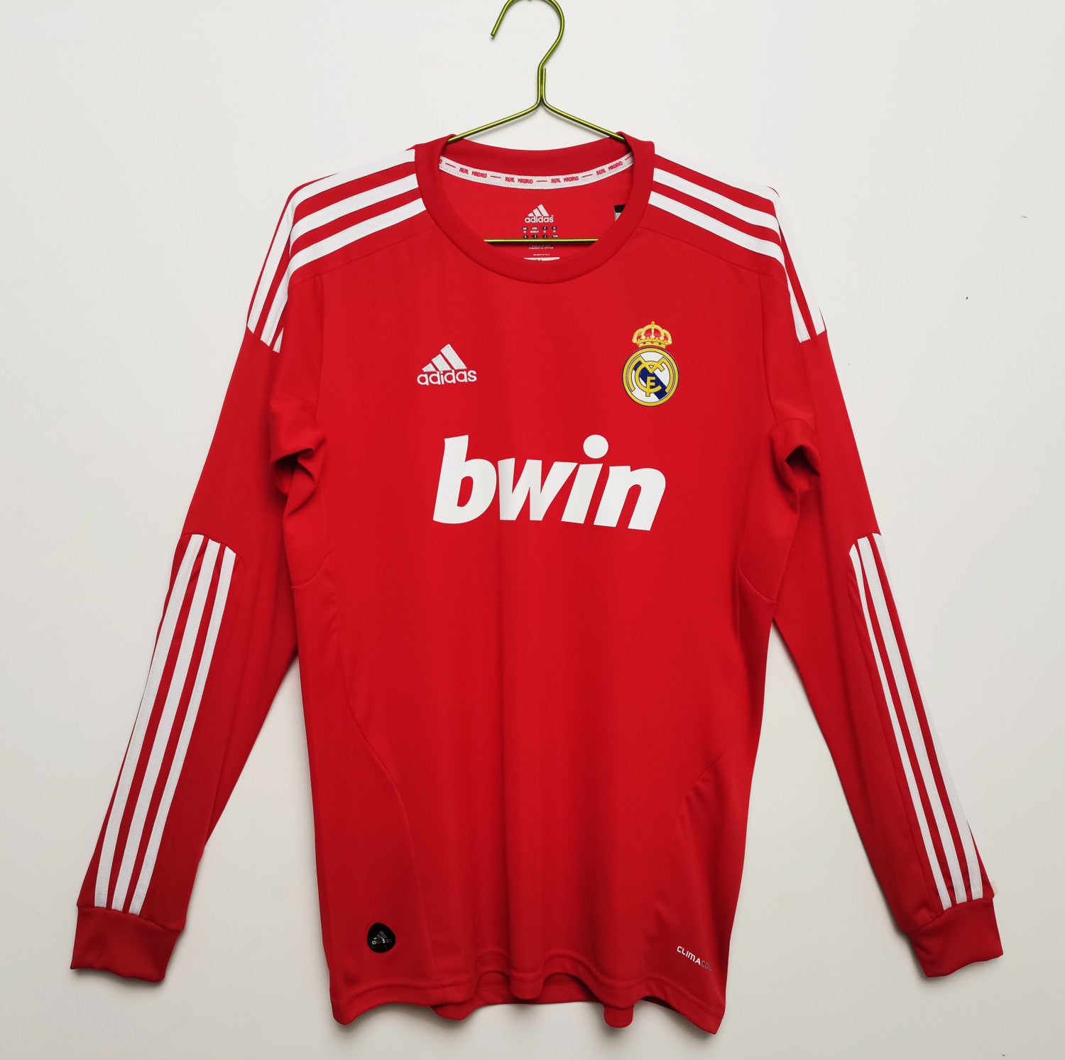 Real Madrid Third Long Sleeve Retro Jersey 2011/12