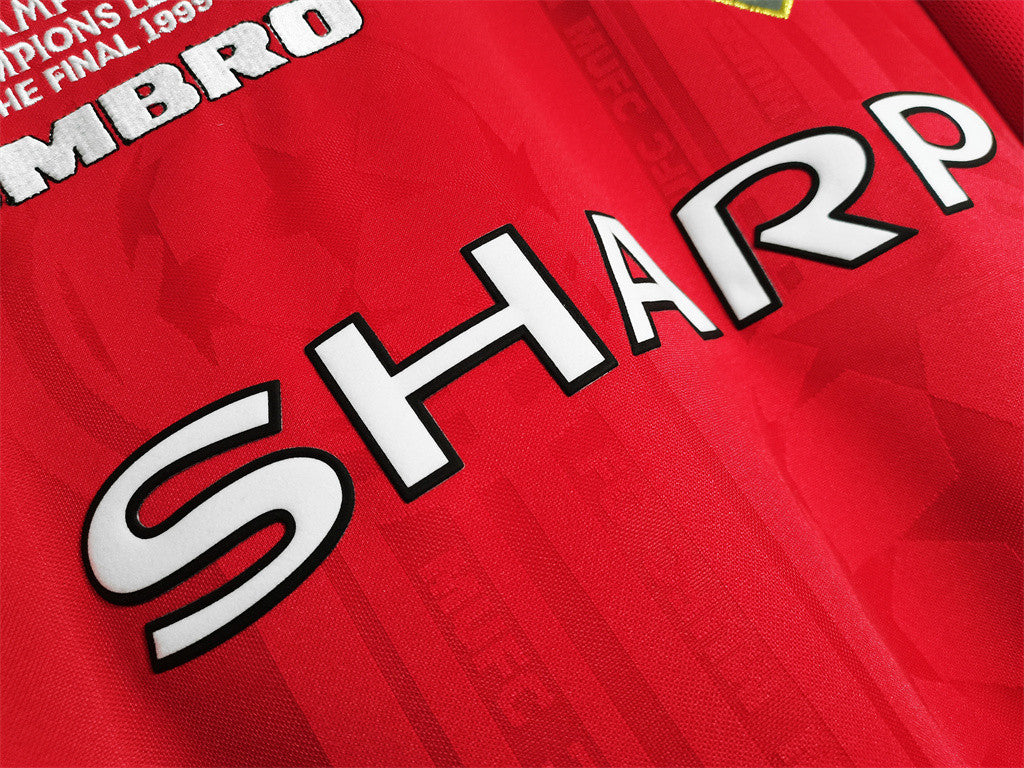 Manchester United Home Long Sleeve Retro Jersey 1999/00