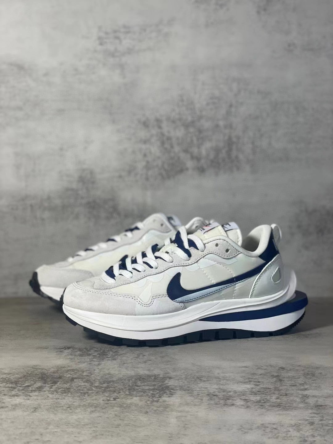 VaporWaffle Sacai Beige Blue