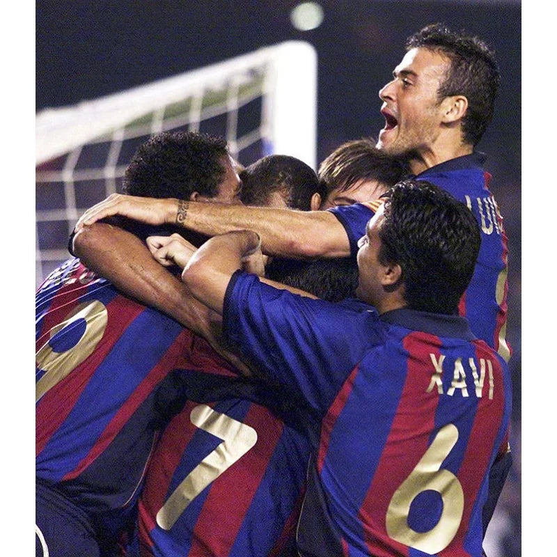 Barcelona Home Retro Jersey 2001/02