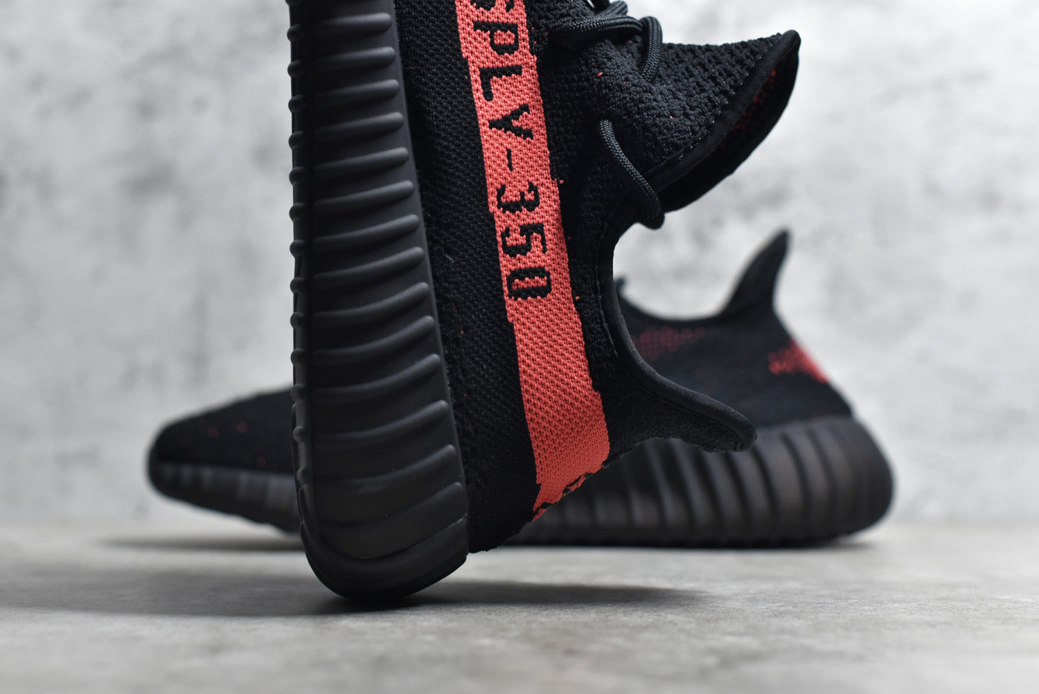 Yeezy Boost 350V2 Black Pink BY9612