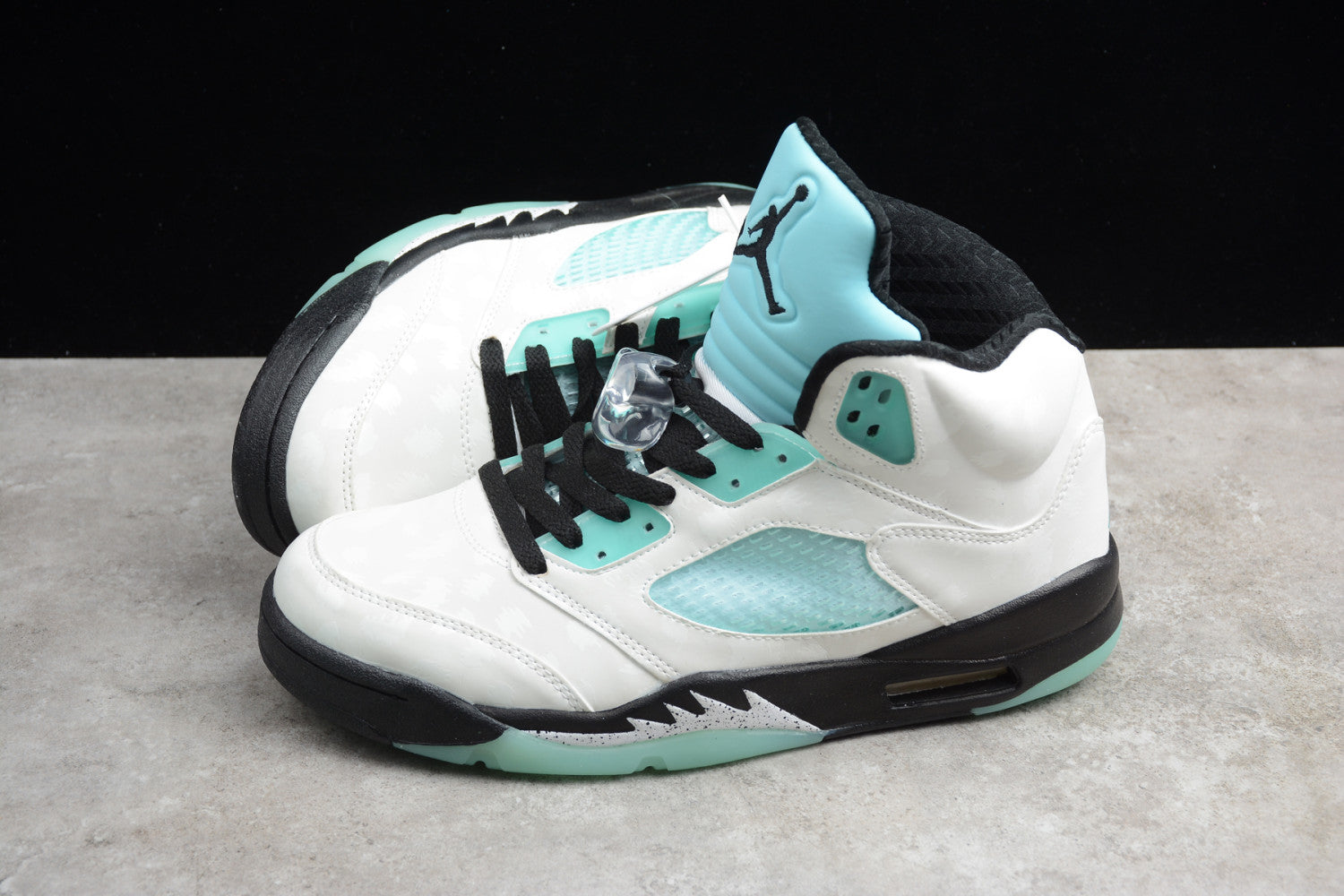 Air Jordan 5 Retro “Island Green” CN2932-100