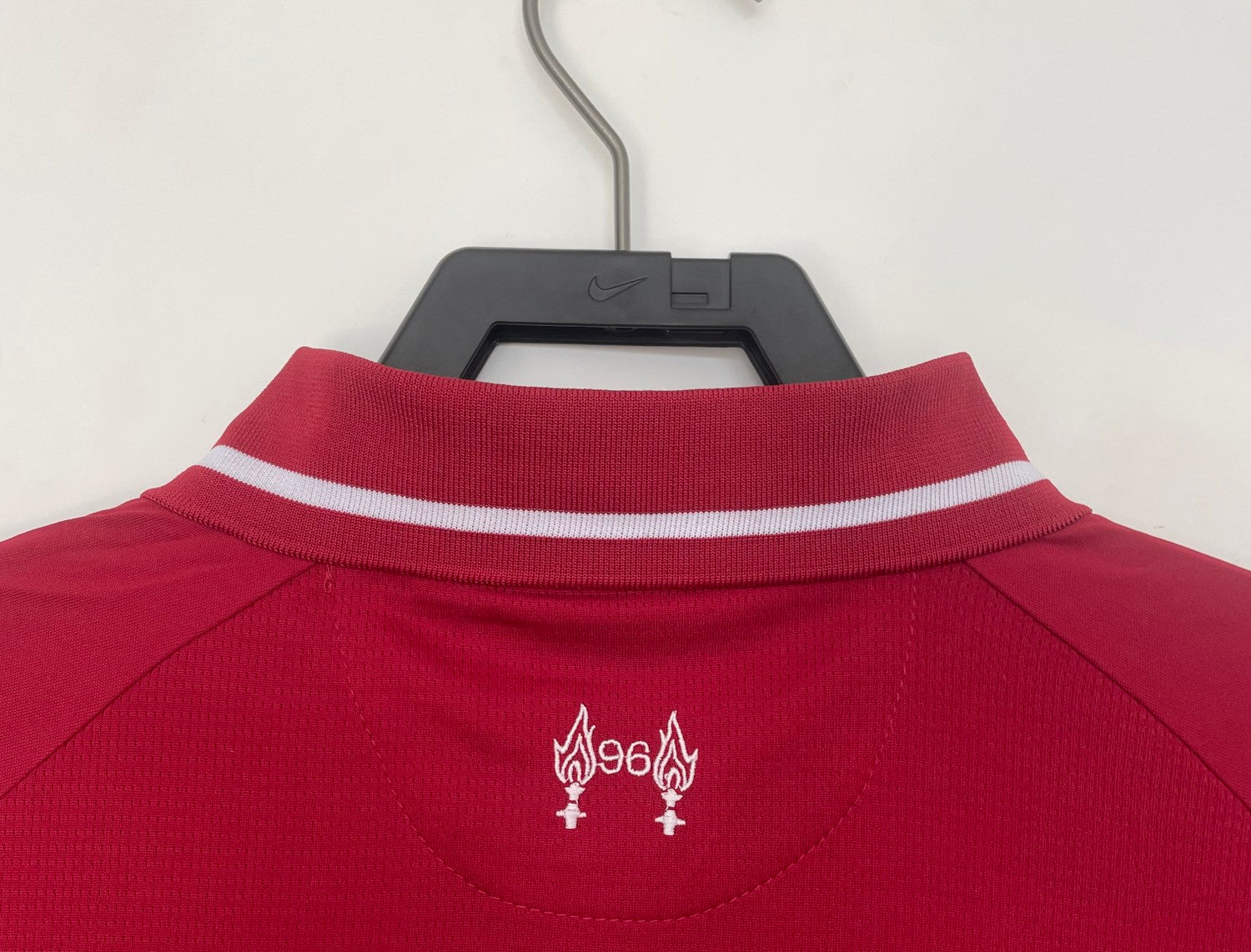Liverpool Home Retro Jersey 2018/19