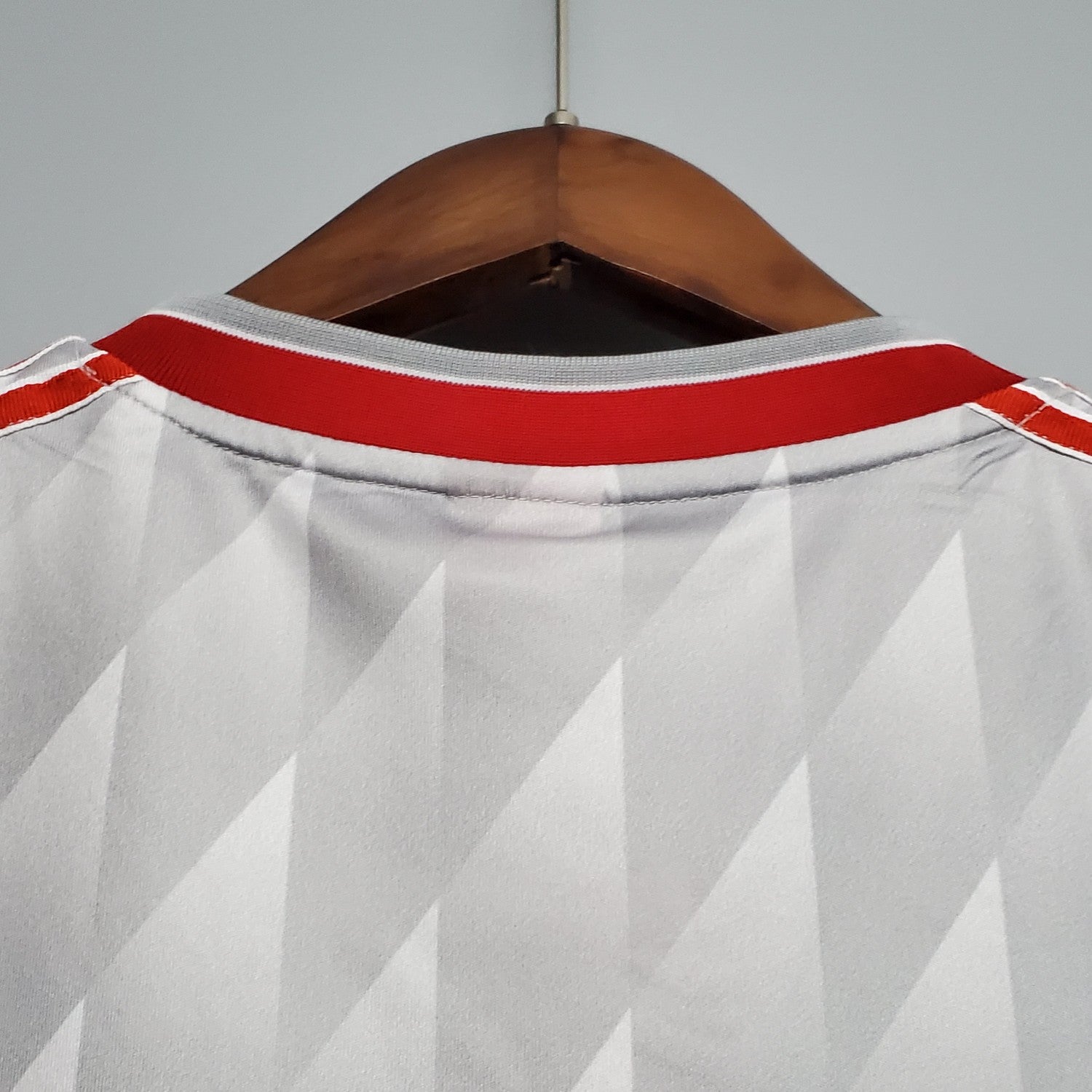 Liverpool Away Retro Jersey 89/91