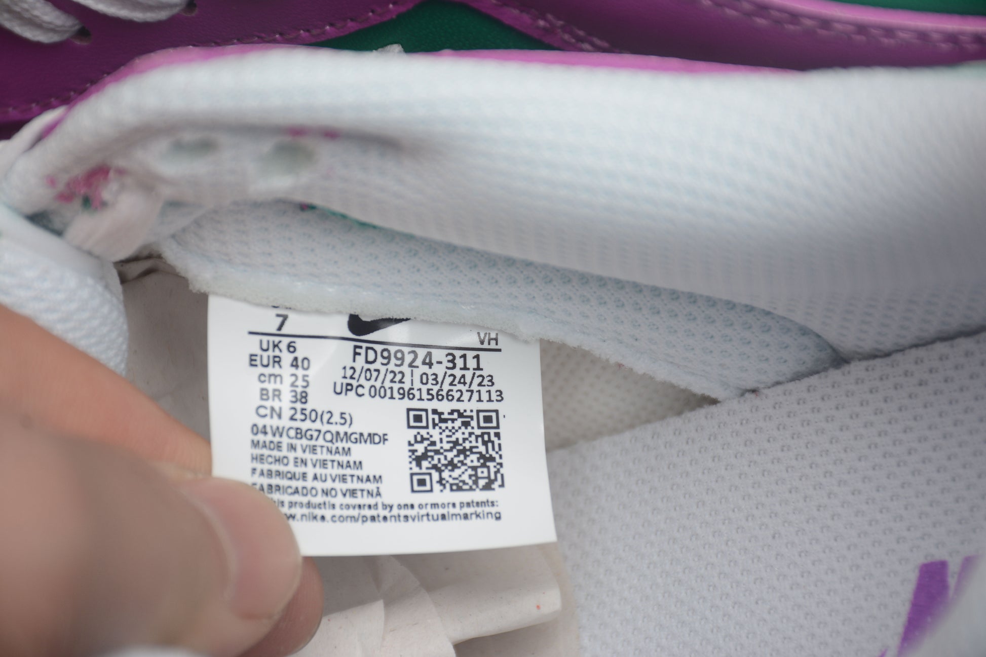 SB Dunk Low FD9924 311