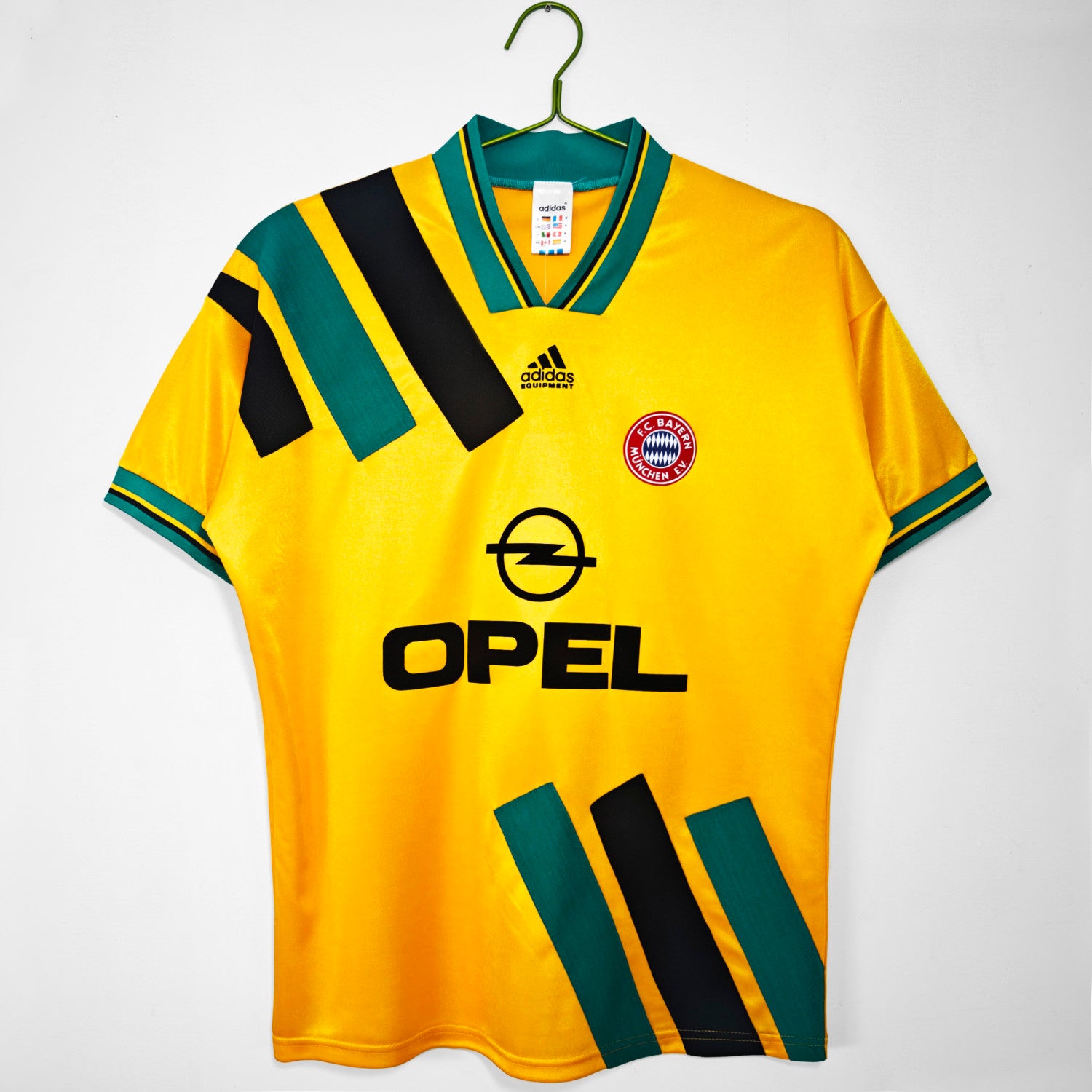 Bayern Munich Away Retro Jersey 1993/95