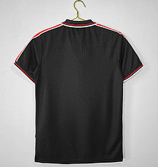 Manchester United Home Retro Jersey 1998/99 Black Version