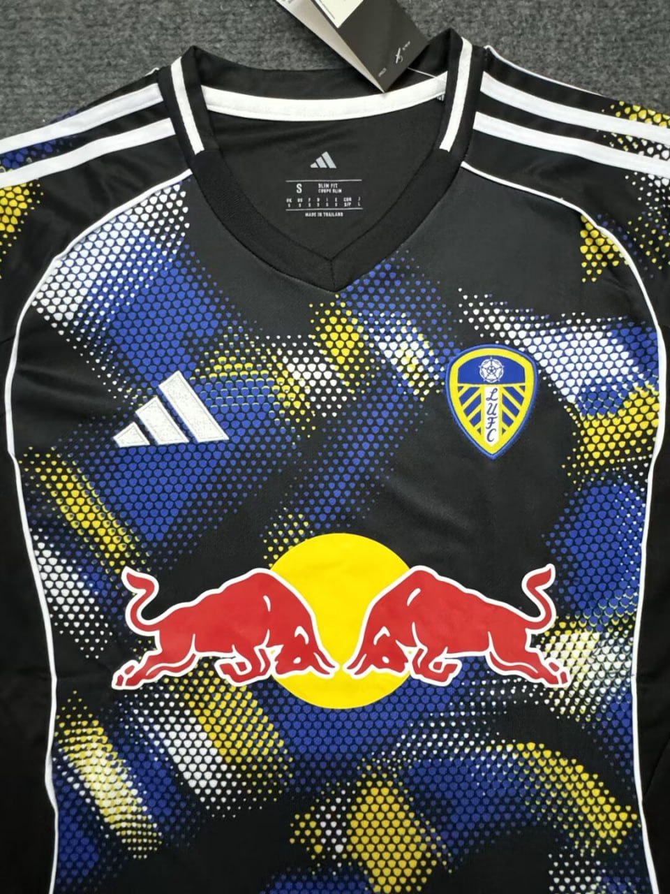 Leeds United Away Man Jersey 25/26