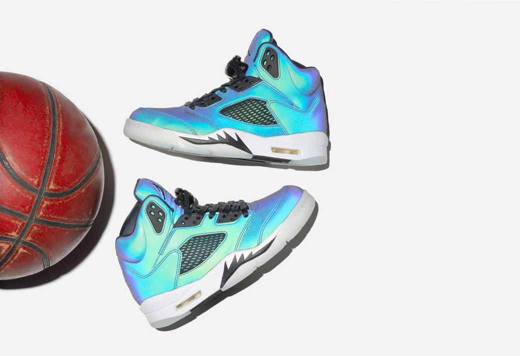 Air Jordan 5 WMNS “Oil Grey” CD2722-001