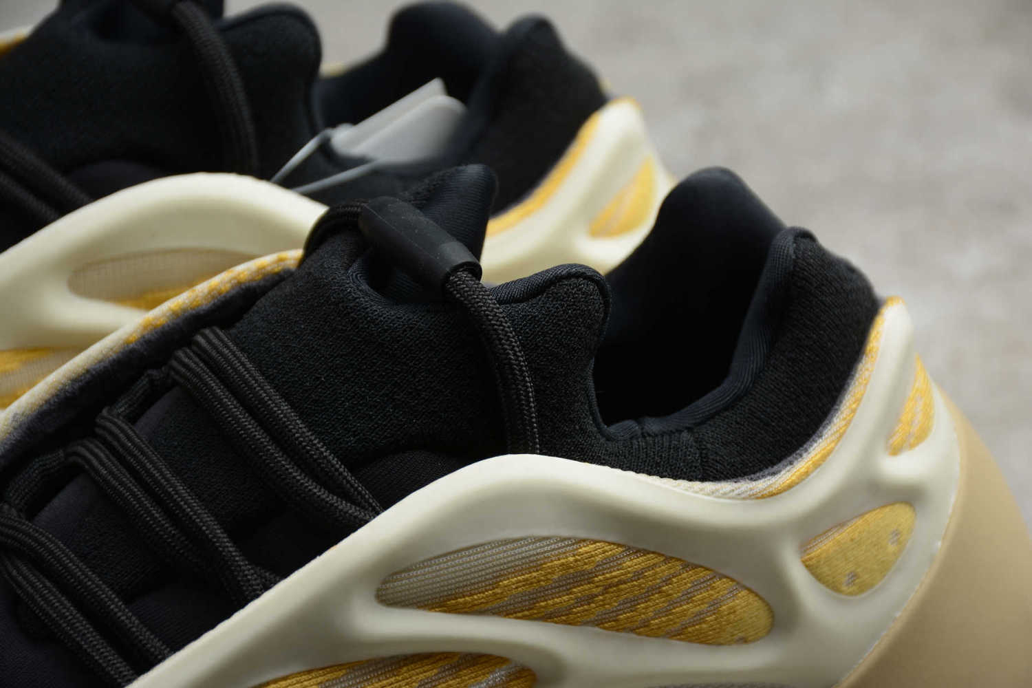 Yeezy Boost 700 V3 “Srphym” G54853