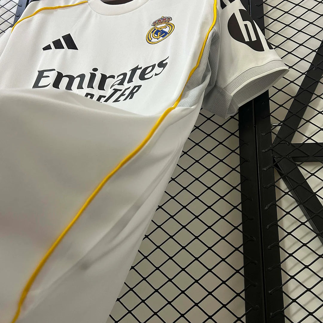 2025/2026 Real Madrid Home Football Shirt 1:1 Thai Quality