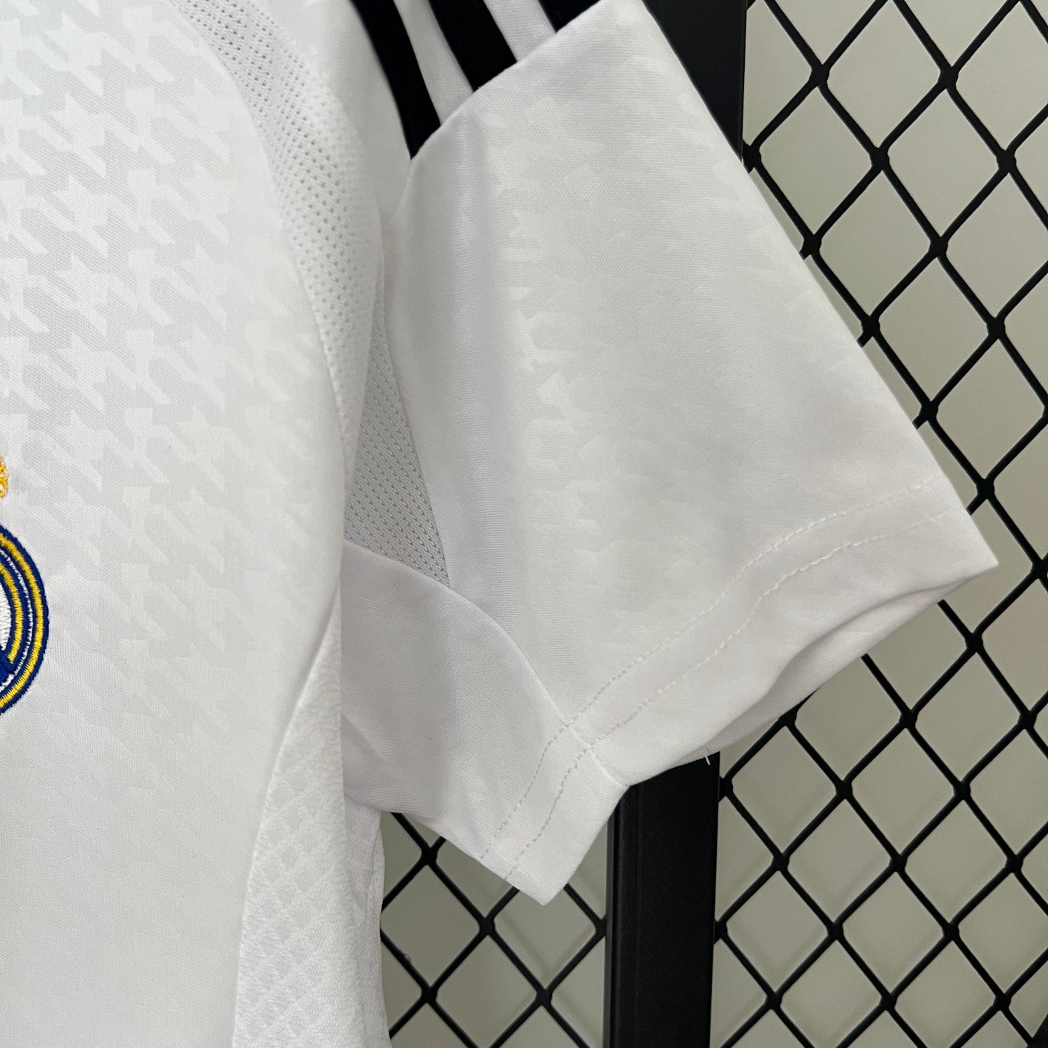 Real Madrid Home Women Jersey 24/25