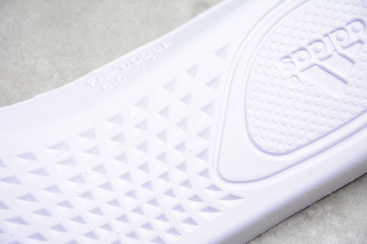 Kanye West x Yeezy Runner Boost 700 Black Green B75571