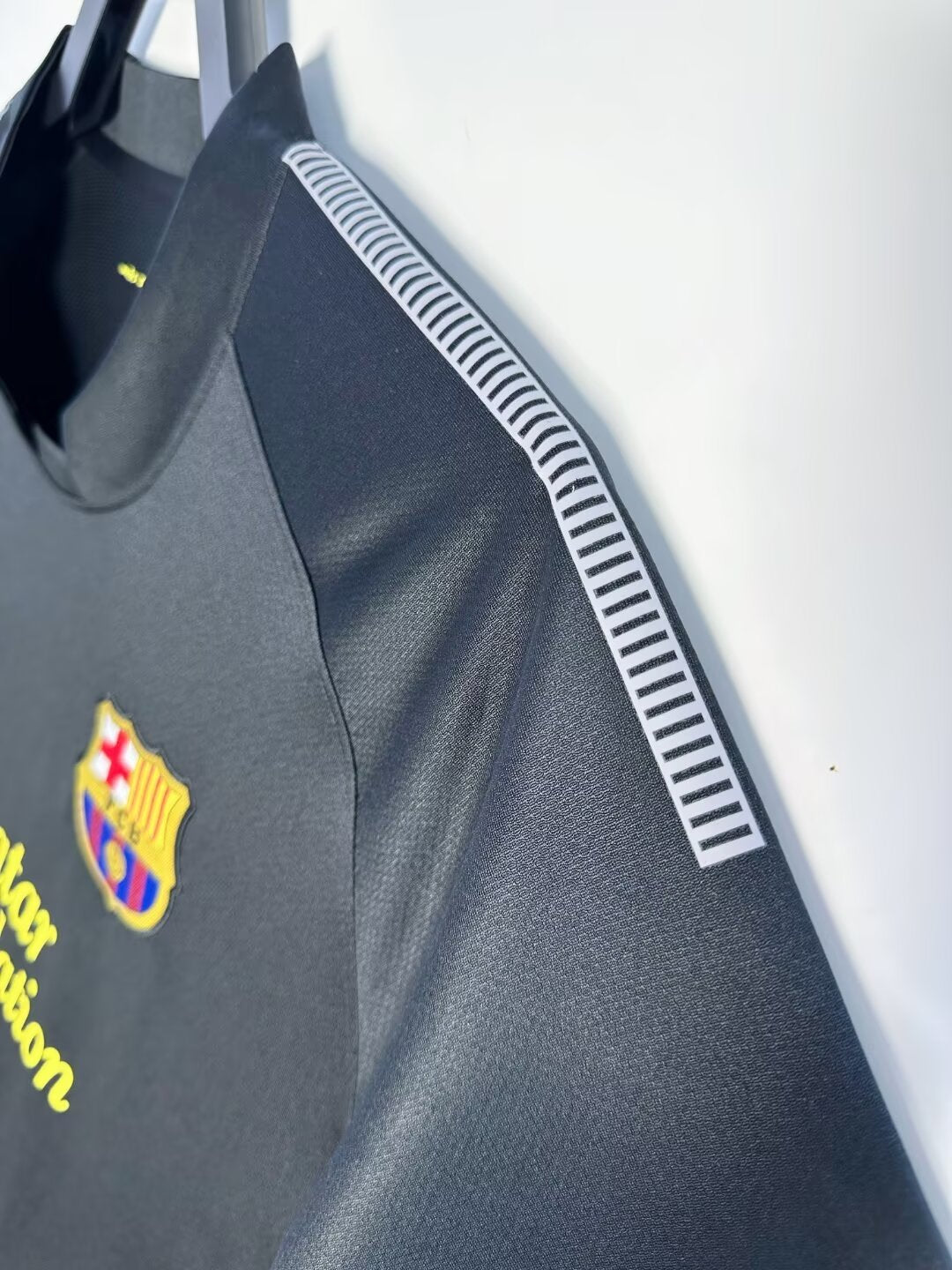 Barcelona Away Retro Jersey 2011/12