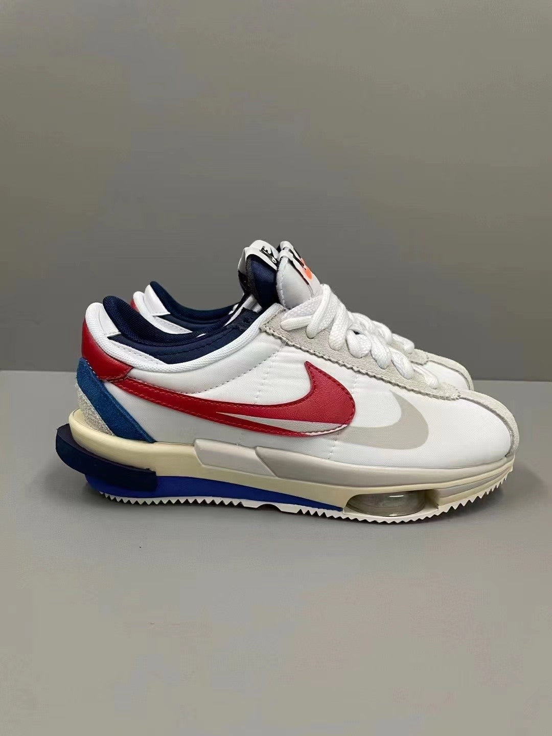 Waffle Sacai White Grey Sneakers