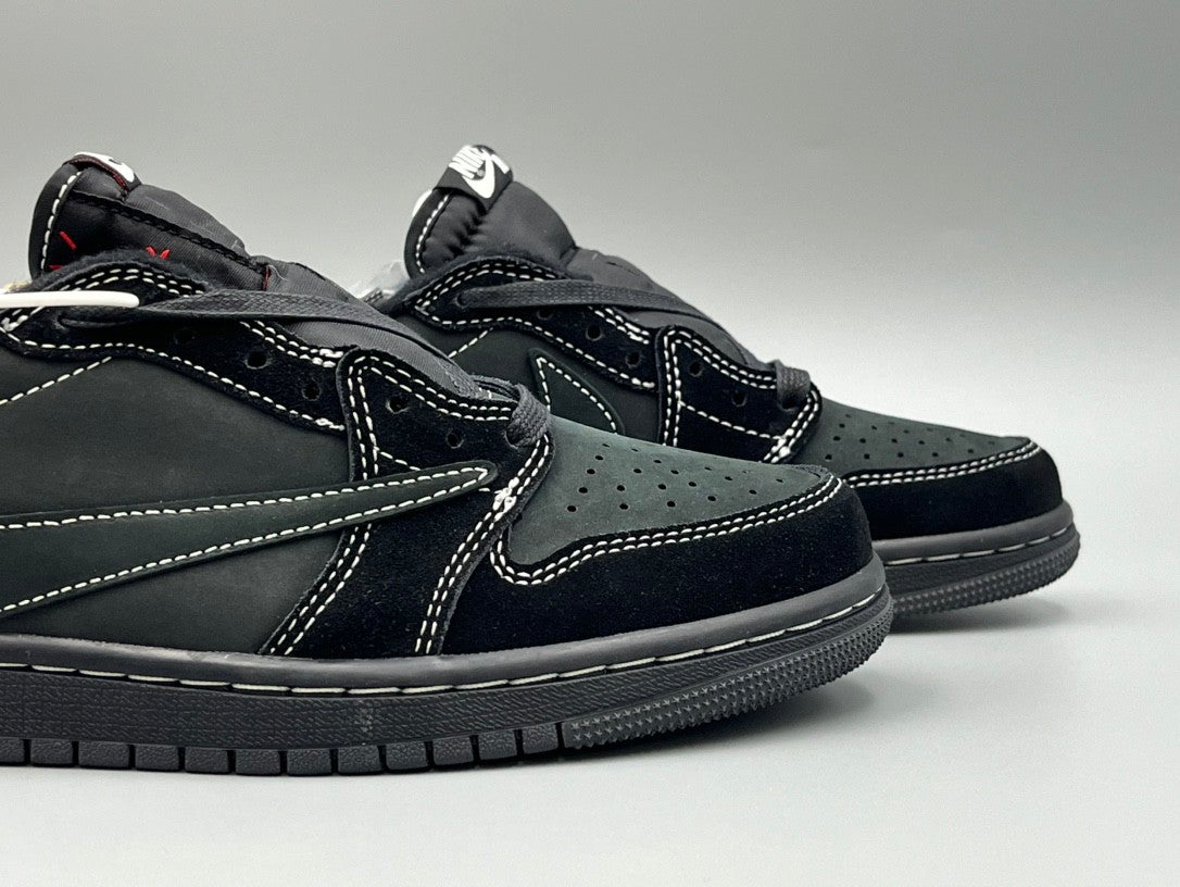 Travis Scott x Air Jordan 1 Black