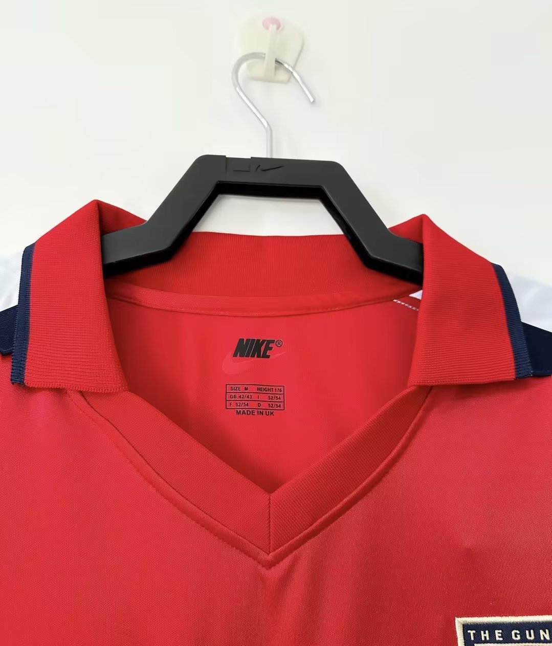 Arsenal Home Retro Jersey 2001/02