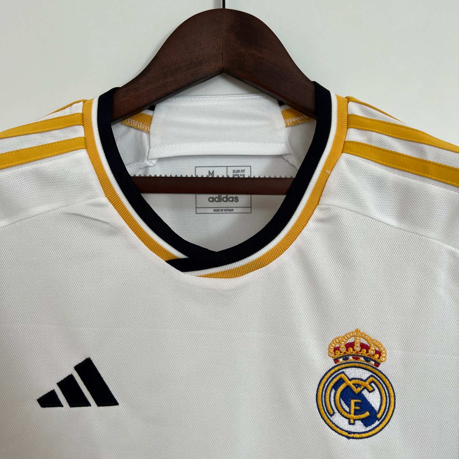 Real Madrid Home Man Jersey 23/24