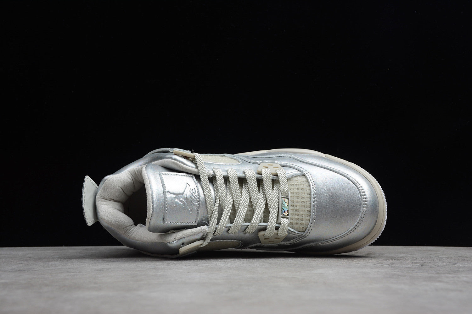 Air Jordan 4 Pearl 742639-045