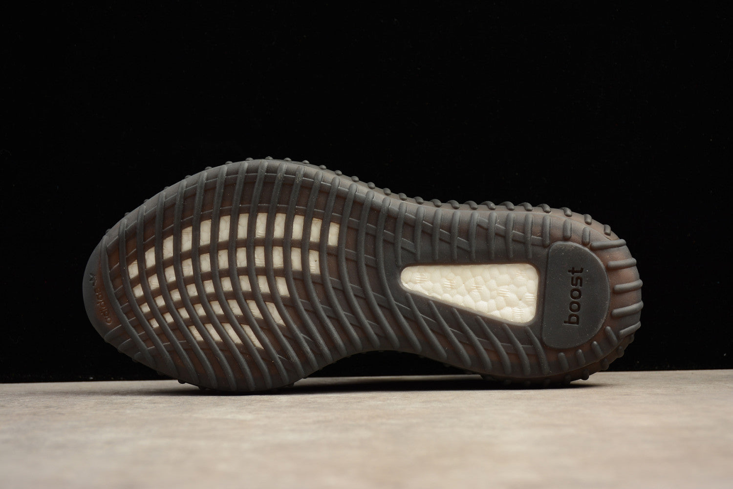 Yeezy Boost 350 V2 “Core Black-Copper” BY1605