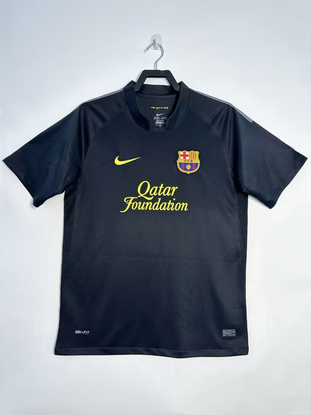 Barcelona Away Retro Jersey 2011/12