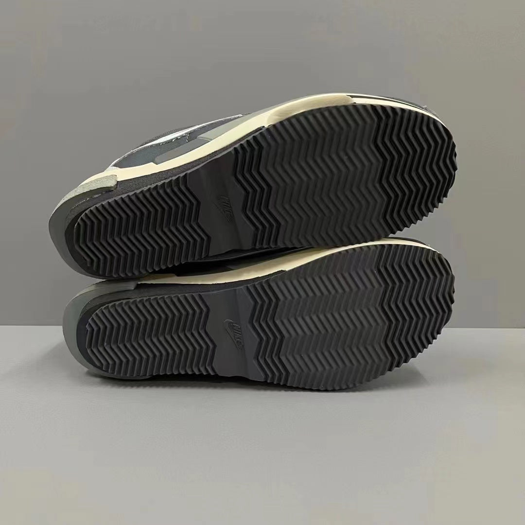 Waffle Sacai Black Dark Grey