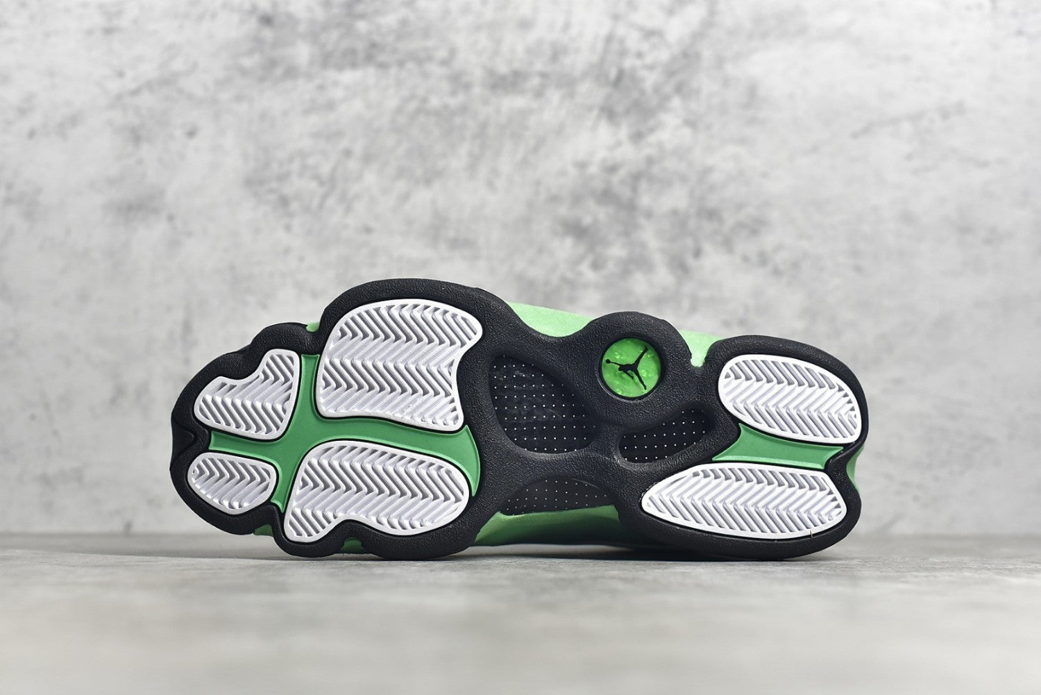 Air Jordan 13 “Lucky Green” 414571-113