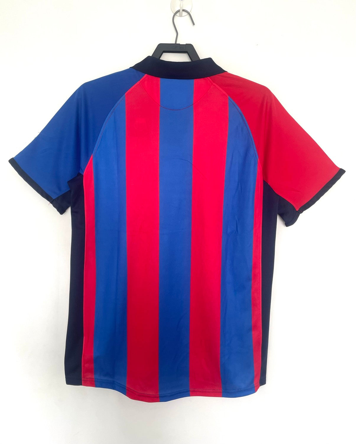 Barcelona Home Retro Jersey 2001/02