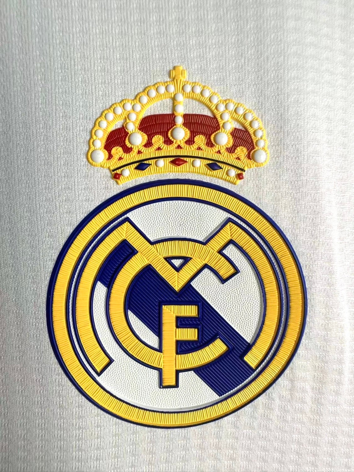 Real Madrid Home Retro Jersey 2015/16