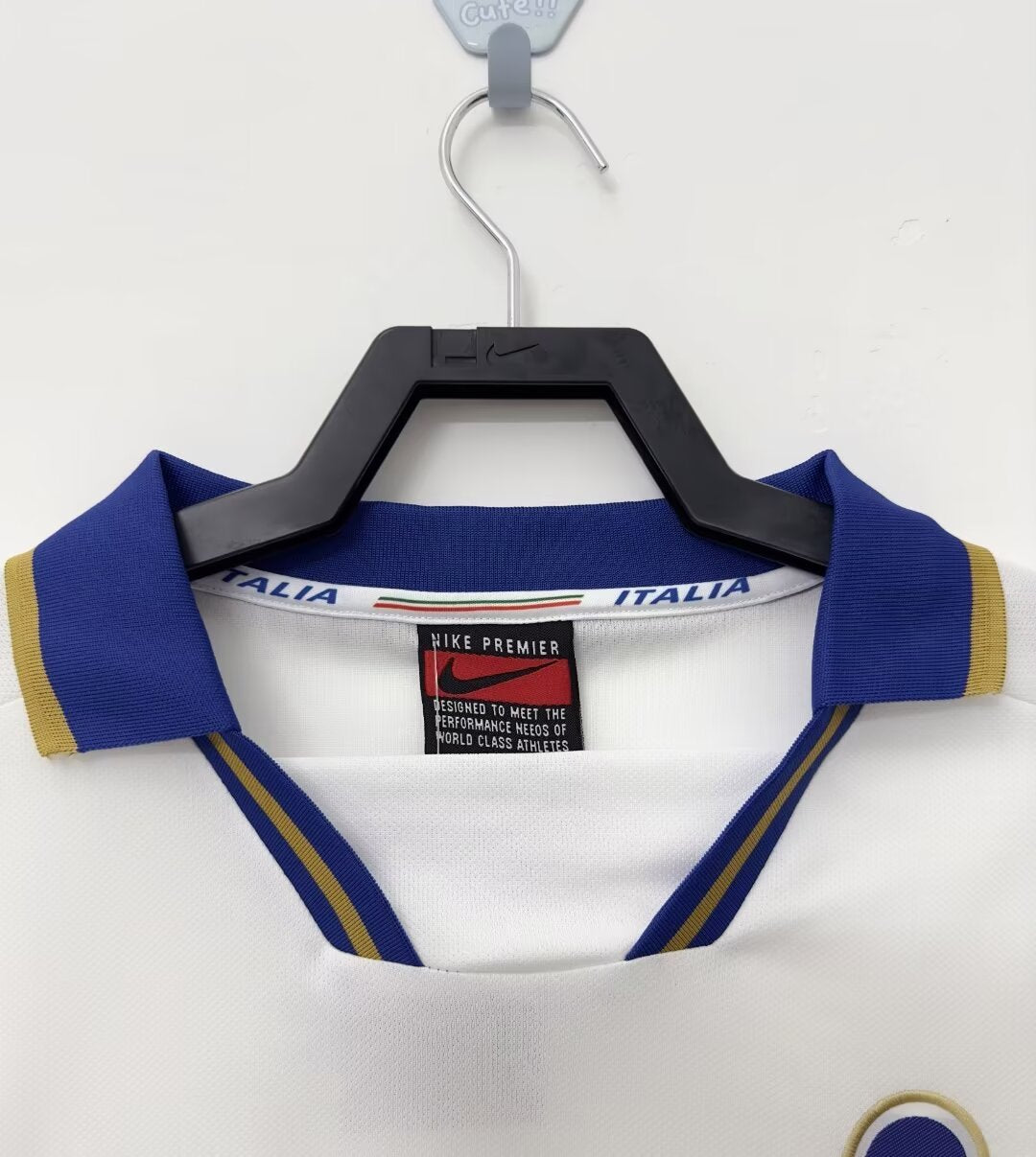 Italy Retro Away Jersey 1996