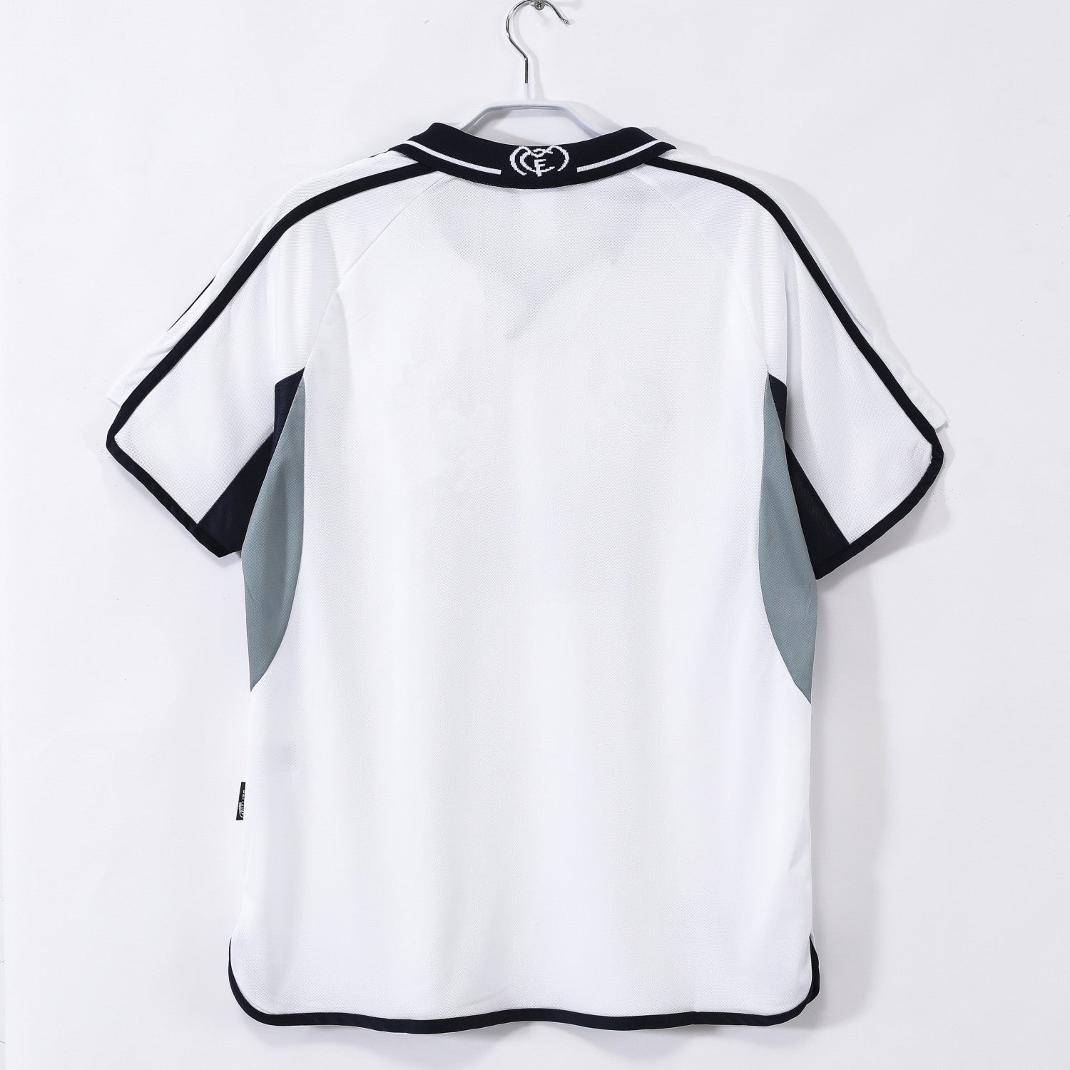 Real Madrid Home Retro Jersey 2000/01